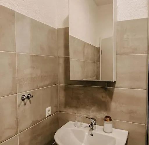 Nachbar Des Weltkulturerbes Zeche Zollverein! Ge1r * Έσσεν